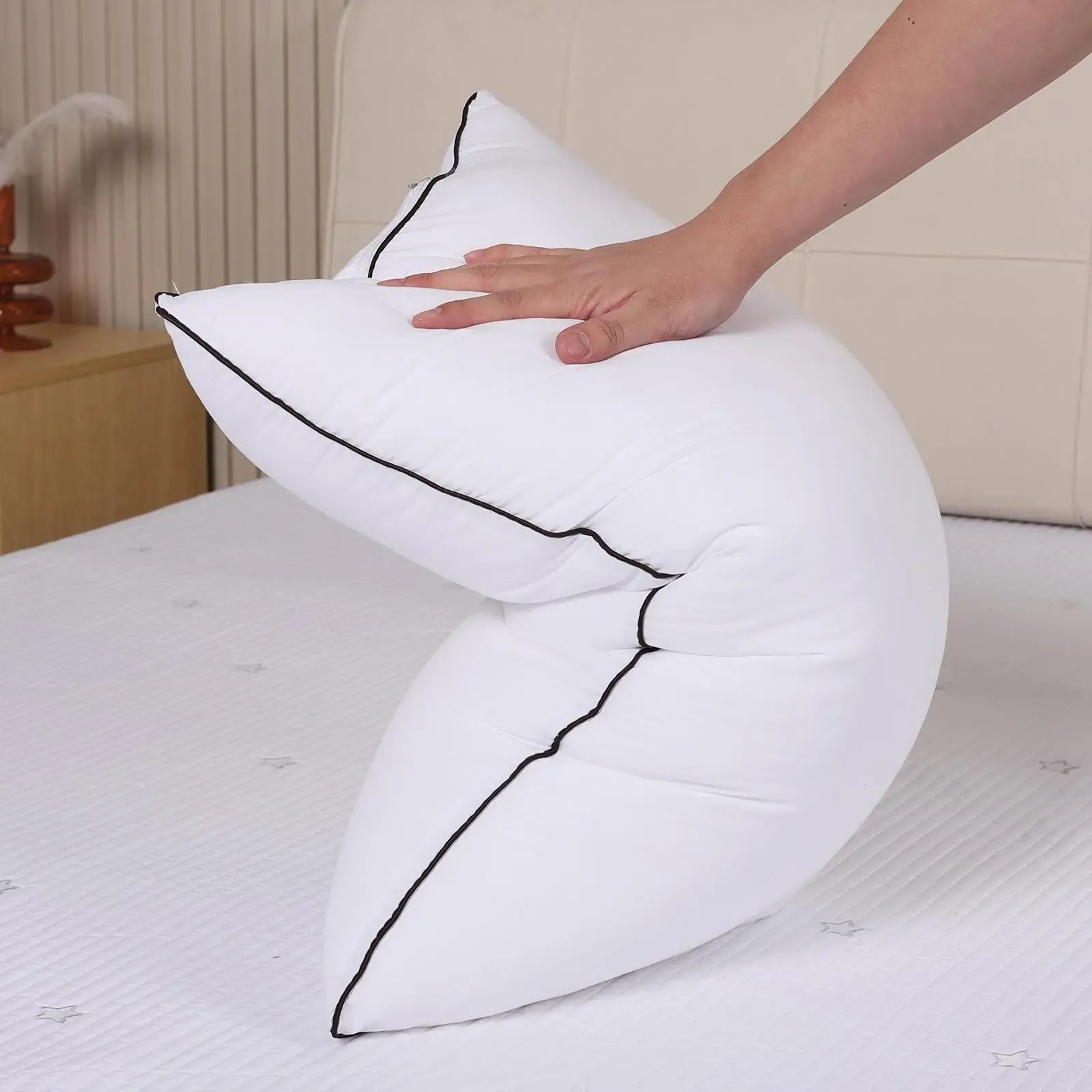 UFIST Hotel-style Sleeping Pillows, Lightweight, Soft, Quick to Rebound, Pillows Provide Support for Head and Neck, Making Them Ideal Bedding for Back, Stomach Or Side Sleepers