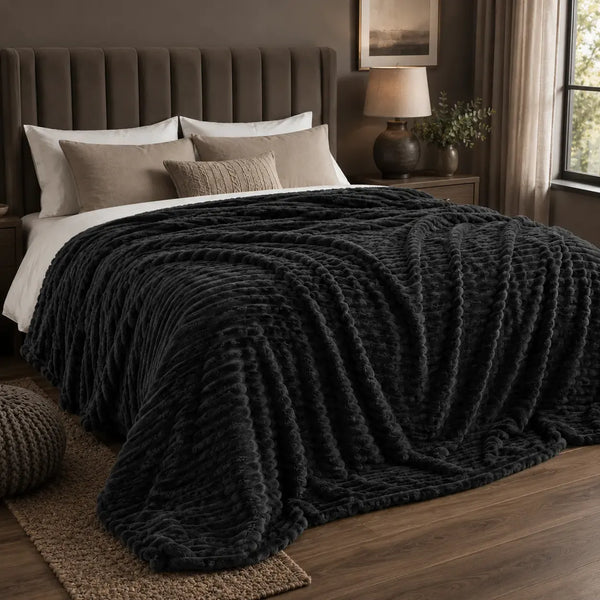 Ultra-Soft Blanket Modern Luxury Living Room Sofa Throw Winter Warmth Thickened Leisure Blanket,Holiday Haul